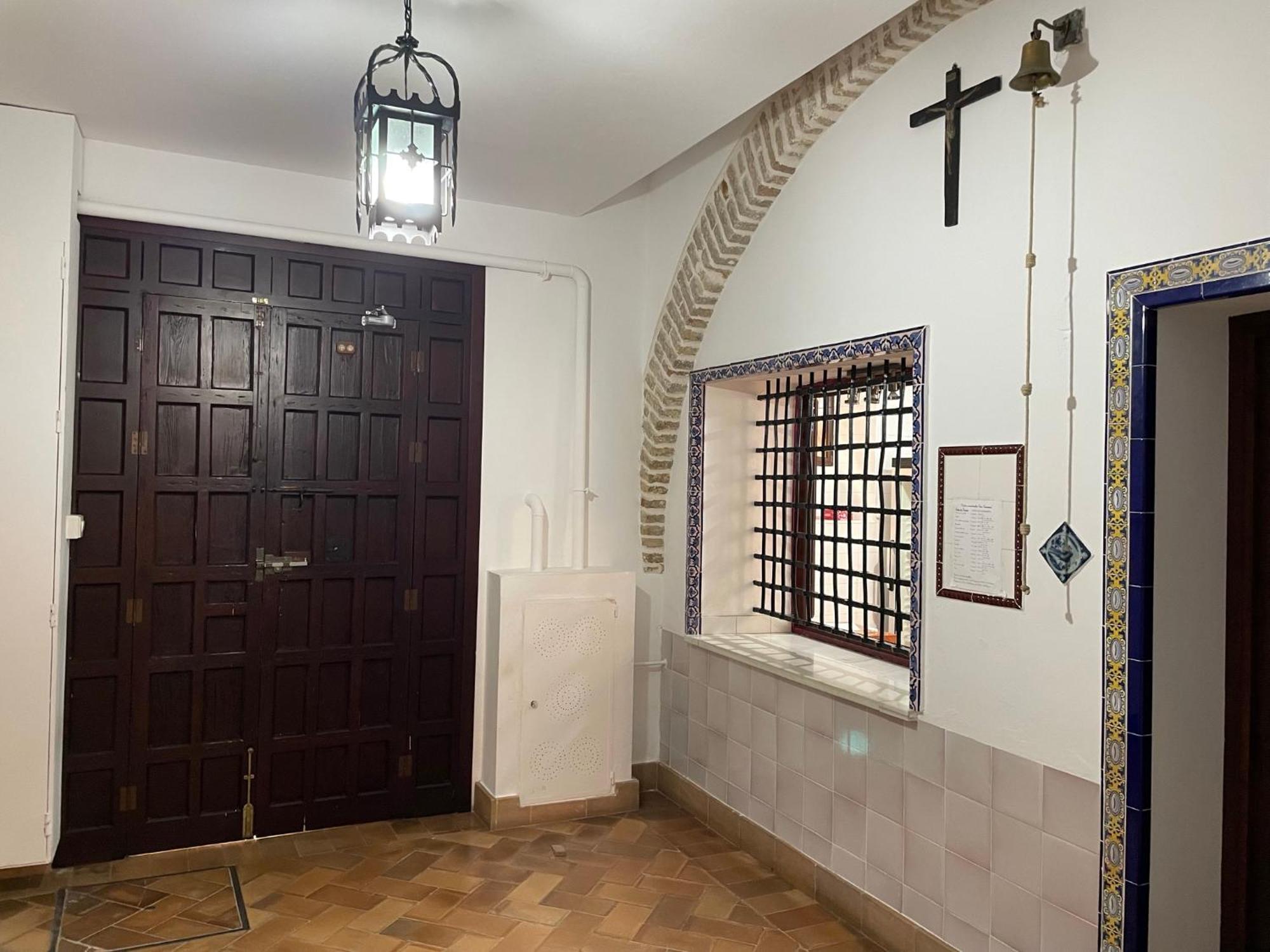 Apartamentos San Francisco Seville Luaran gambar