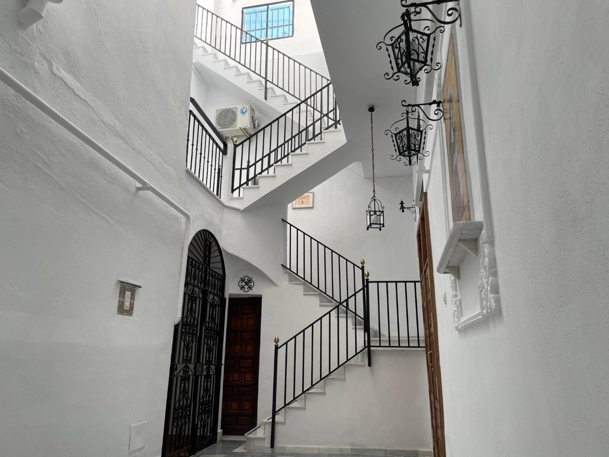 Apartamentos San Francisco Seville Luaran gambar