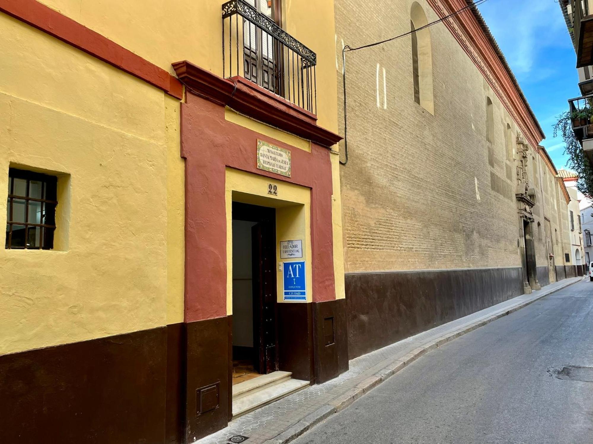 Apartamentos San Francisco Seville Luaran gambar