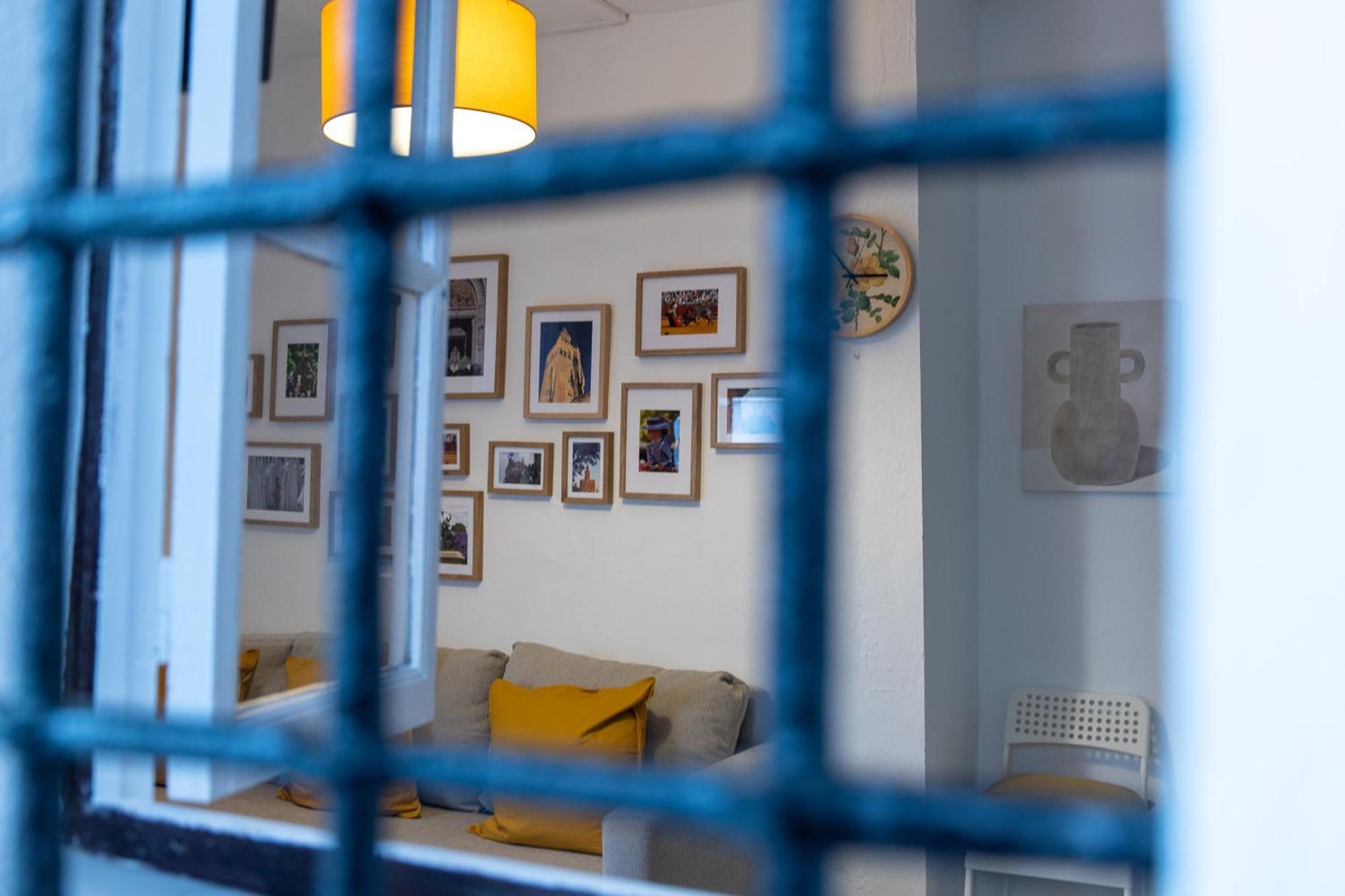 Apartamentos San Francisco Seville Luaran gambar