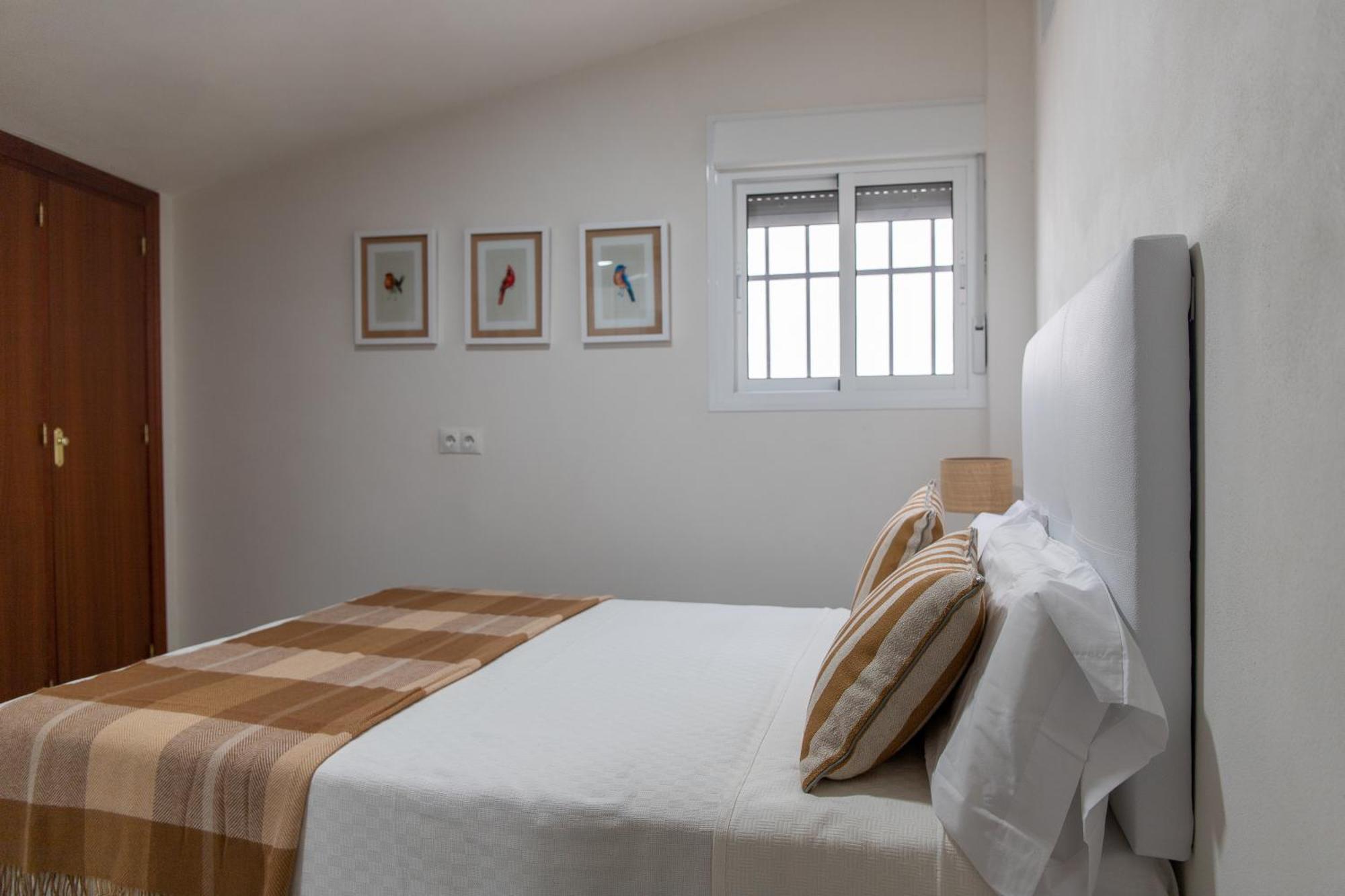 Apartamentos San Francisco Seville Luaran gambar