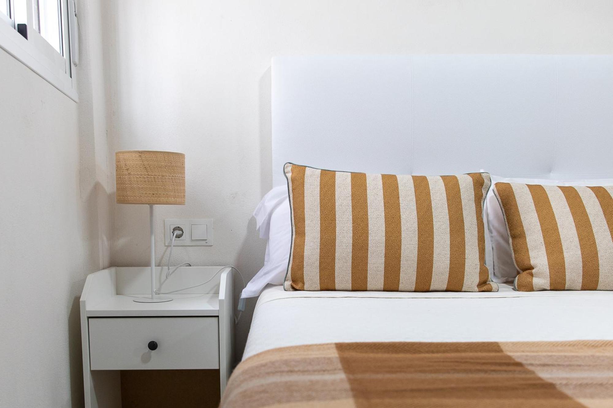 Apartamentos San Francisco Seville Luaran gambar