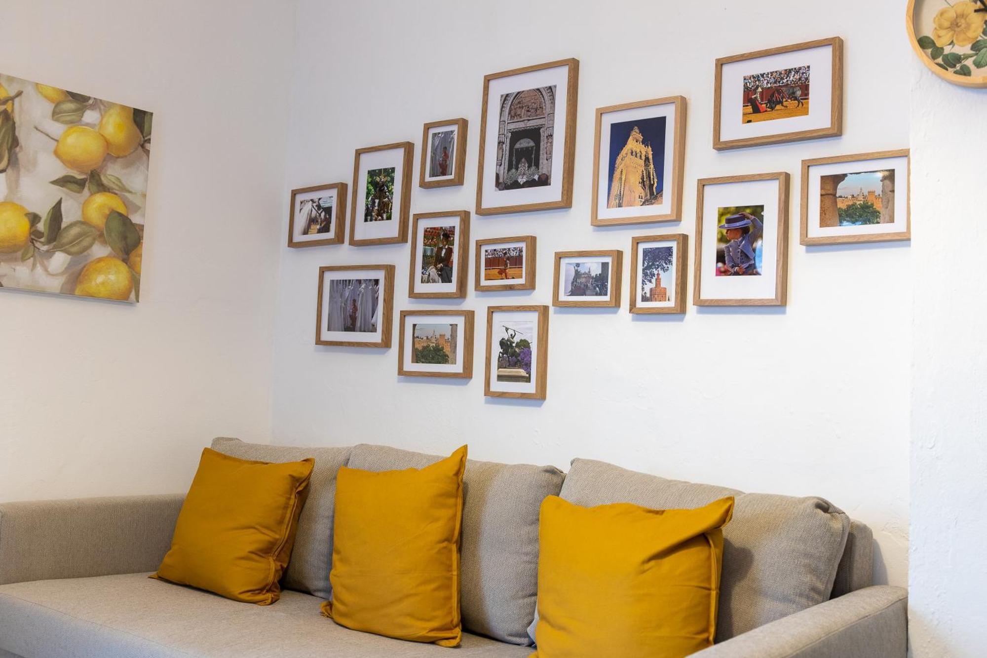 Apartamentos San Francisco Seville Luaran gambar
